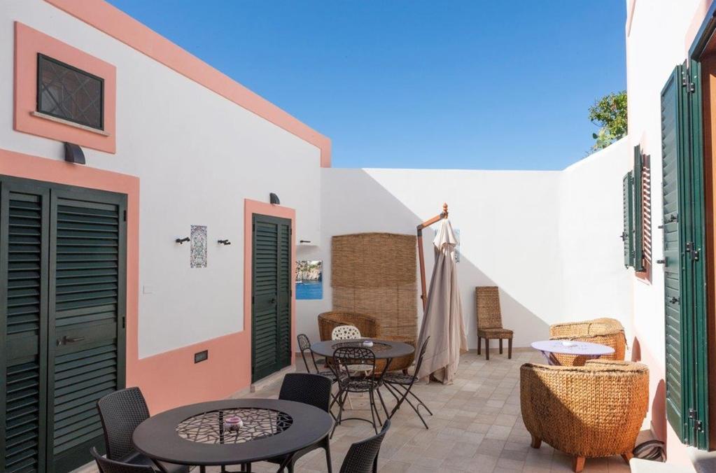 B&B La Terrazza Sul Porto Ponza Extérieur photo